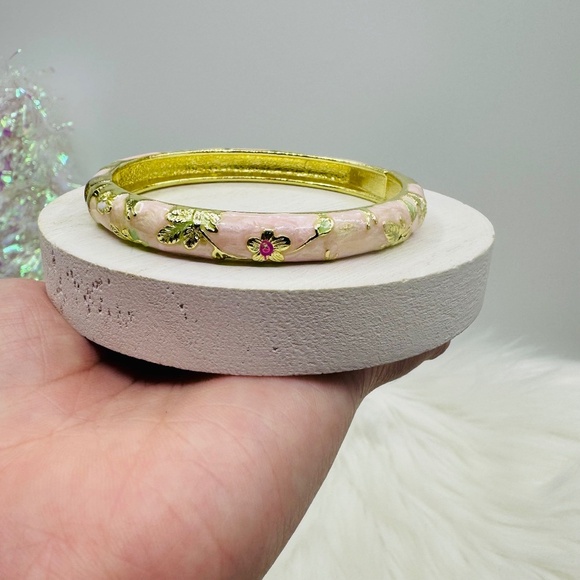 Pink Flower Enamel Cloisonne Bracelet Bangle - Picture 1 of 8